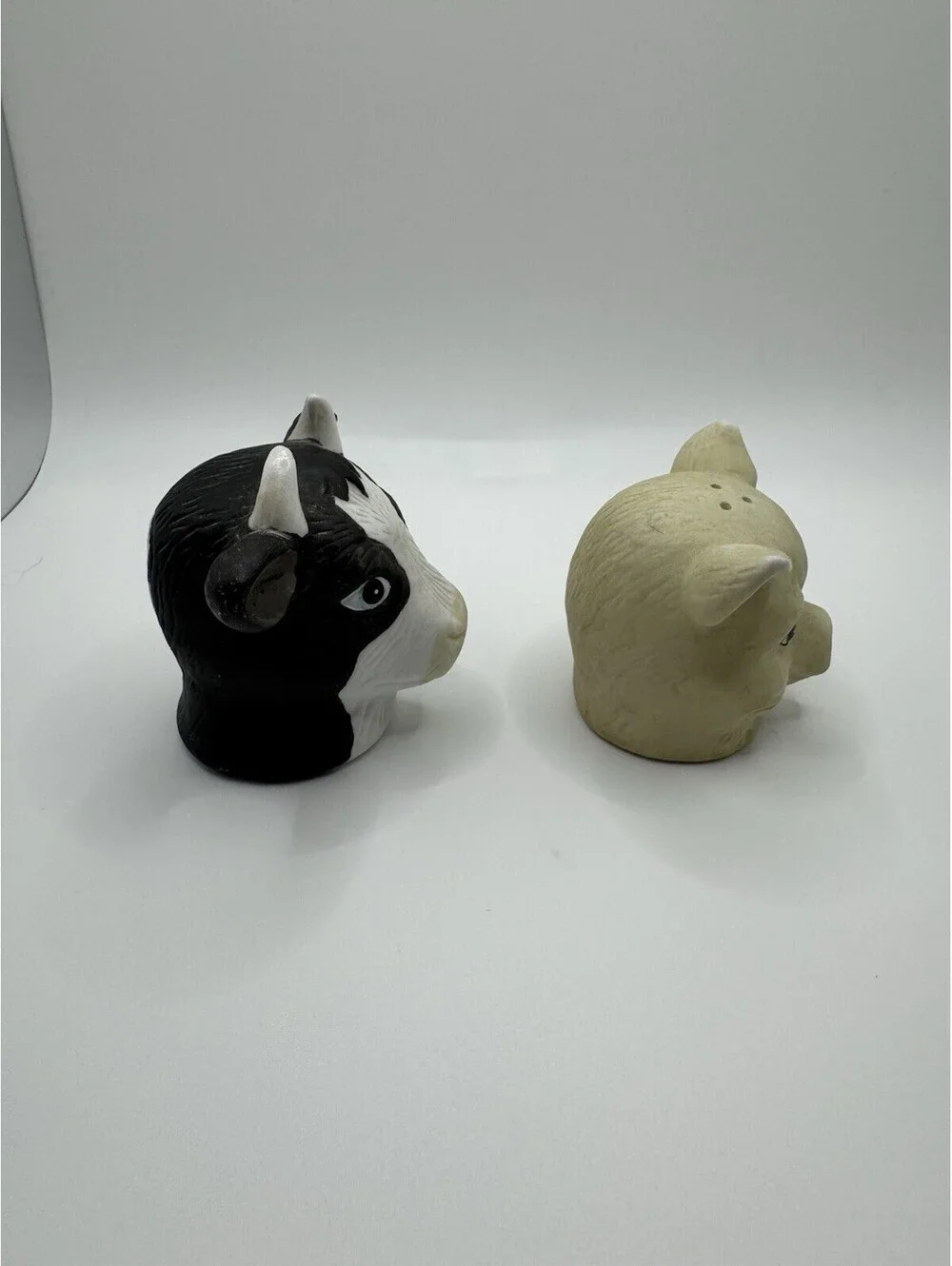 Vintage Cow And Pig Salt And Pepper Shakers
